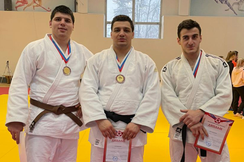 Дзюдоисты из Курьянова выиграли три медали всероссийских соревнований