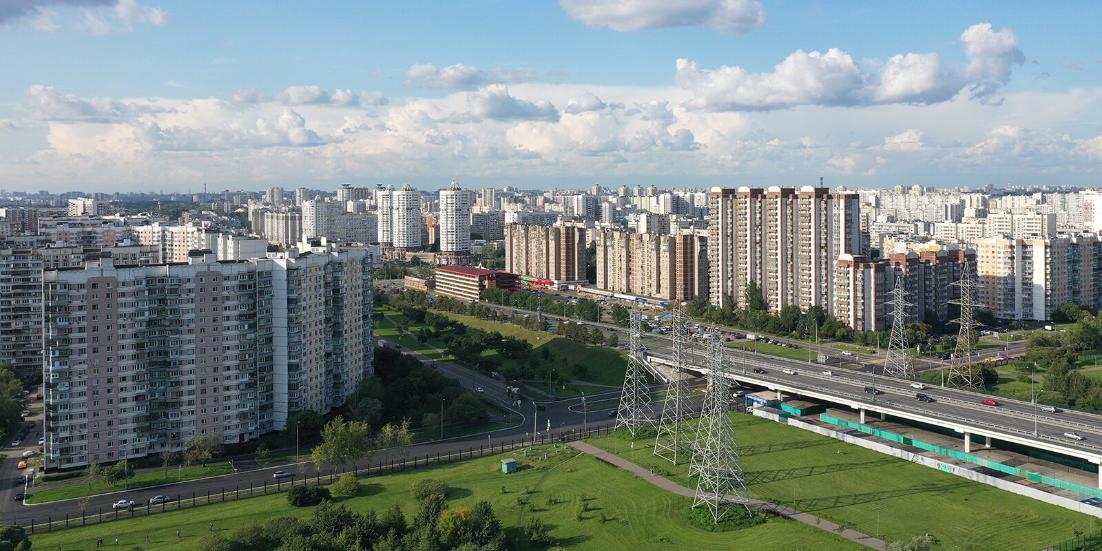 В 19-ти домах Печатников в этом году капитально отремонтируют кровлю