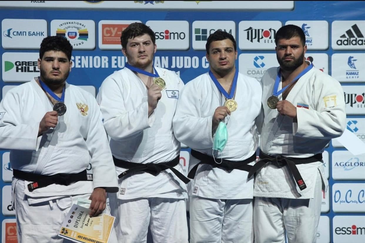 Спортсмен из Печатников занял третье место на Кубке Европы среди супертяжелых дзюдоистов